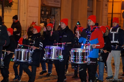  JARMARK BOŻONARODZENIOWY i III GRYFICKA PARADA ŚWIATEŁ w obiektywie Piotra Polińskiego